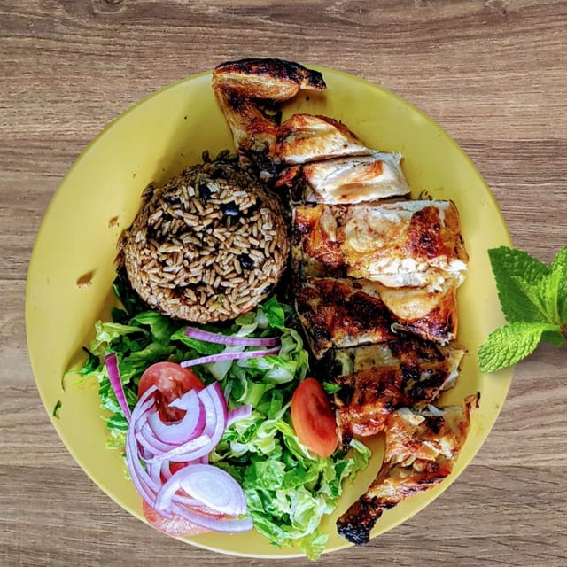 1/4 Chicken Lunch Special.